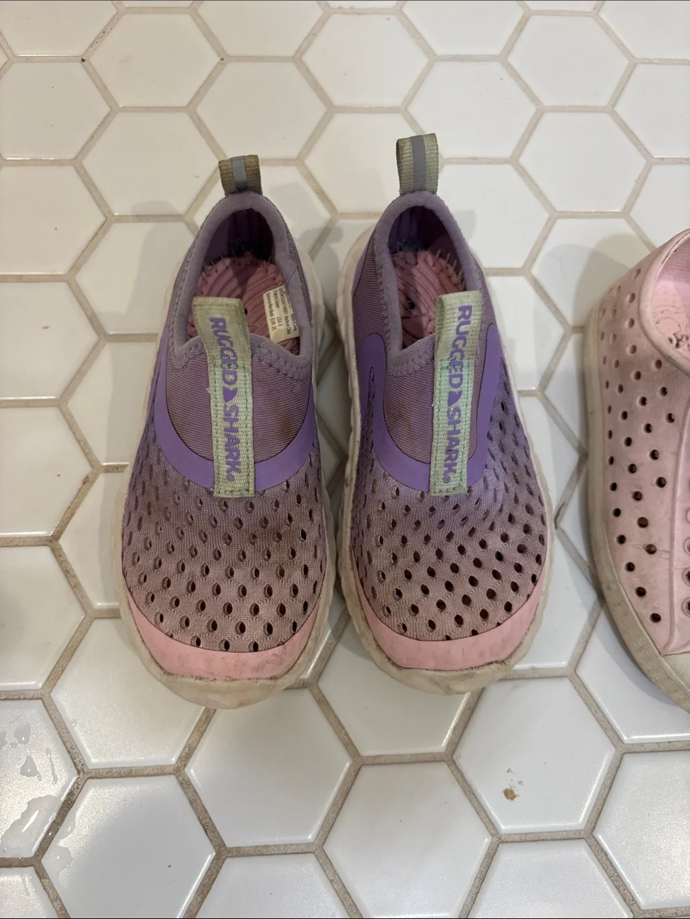 Native Shoes Pink sz 9 + Rugged Shark Purple Sz 8 Slip-On Water Swim Shoes